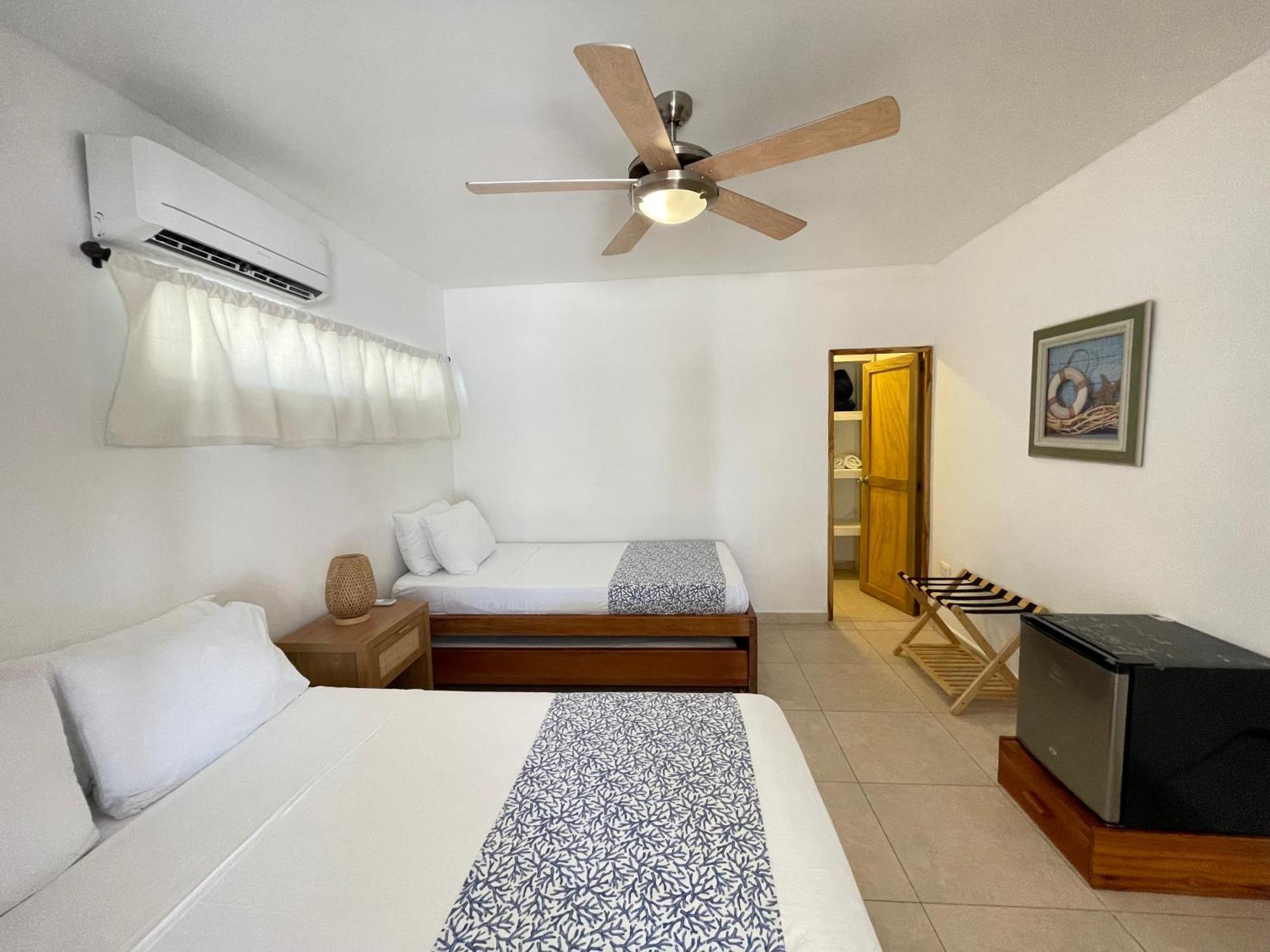 Hotel Carey Beach Baru Exterior photo
